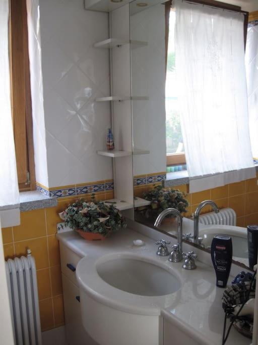 Villa Mit Whirlpool Und Phantastischer Aussicht カポリーヴェリ エクステリア 写真