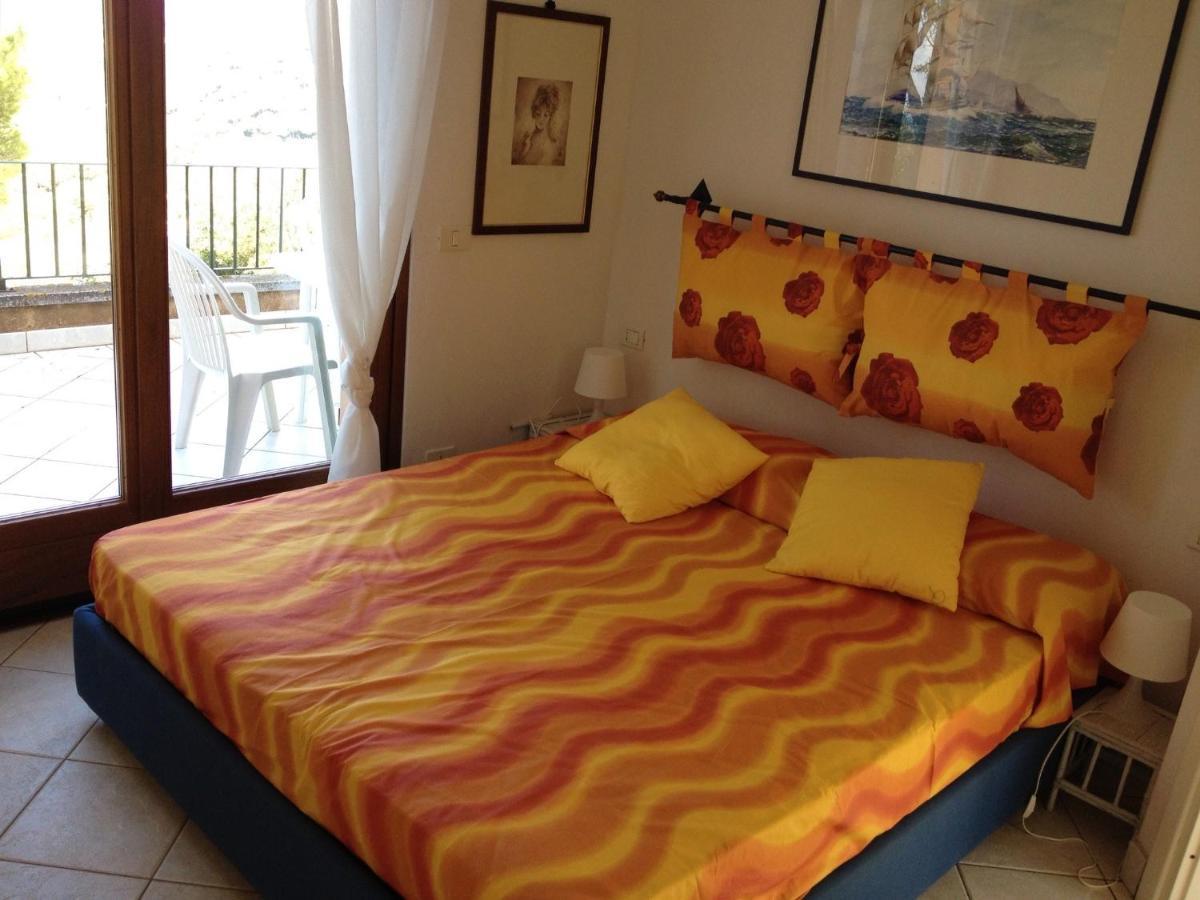 Villa Mit Whirlpool Und Phantastischer Aussicht カポリーヴェリ エクステリア 写真
